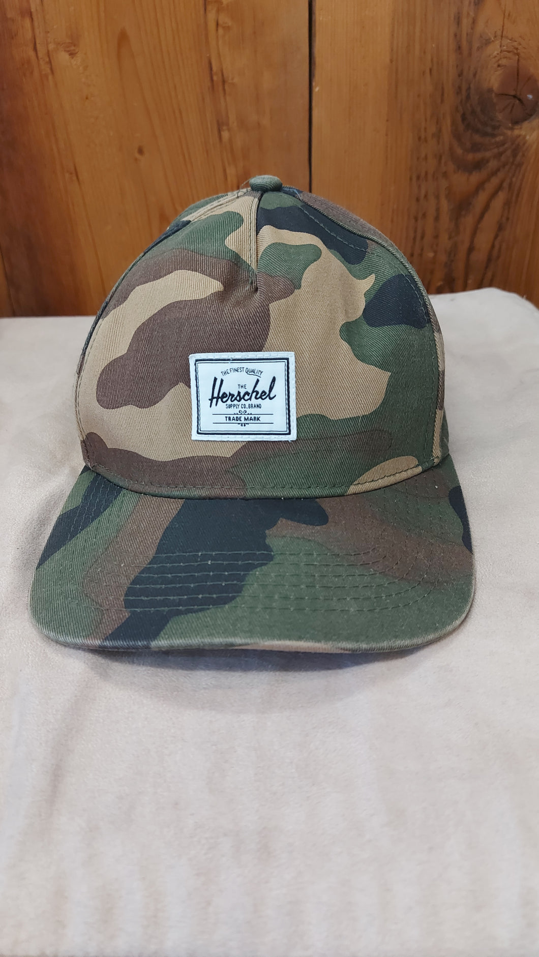 Herschel camo hat