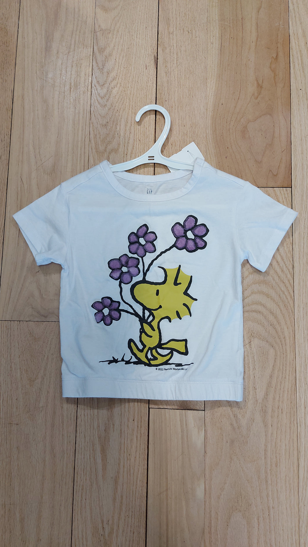 Gap peanuts tee 3