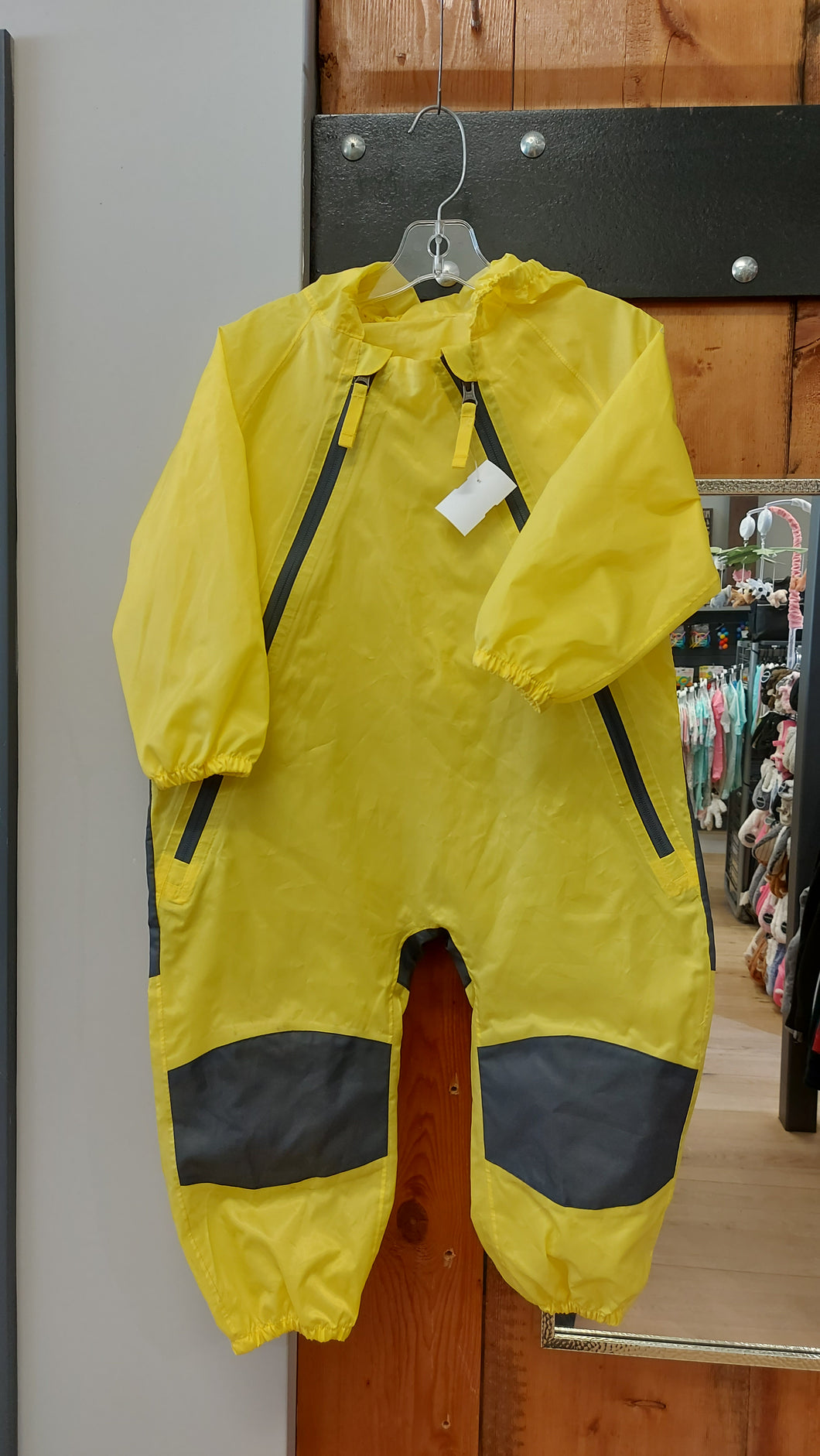 Cloudveil yellow rainsuit 3T