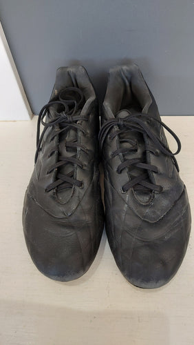 adidas black cleats/adult 10